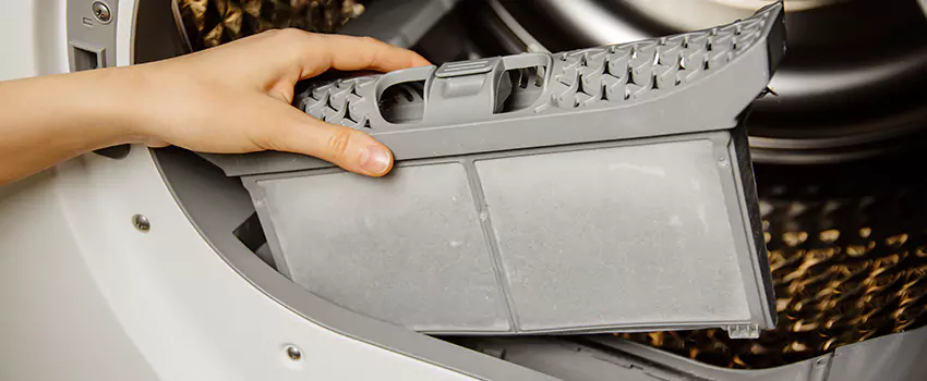 Signs Of A Clogged Dryer Lint Trap in Southgate, Michigan
